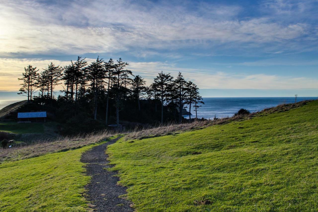 Beaches | Puffins Place Apartment