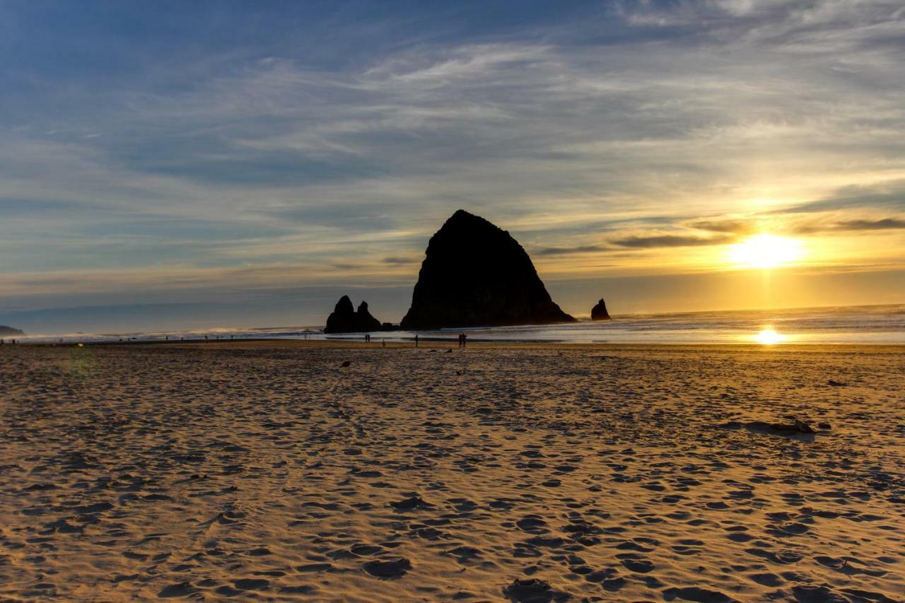 Beaches | Puffins Place