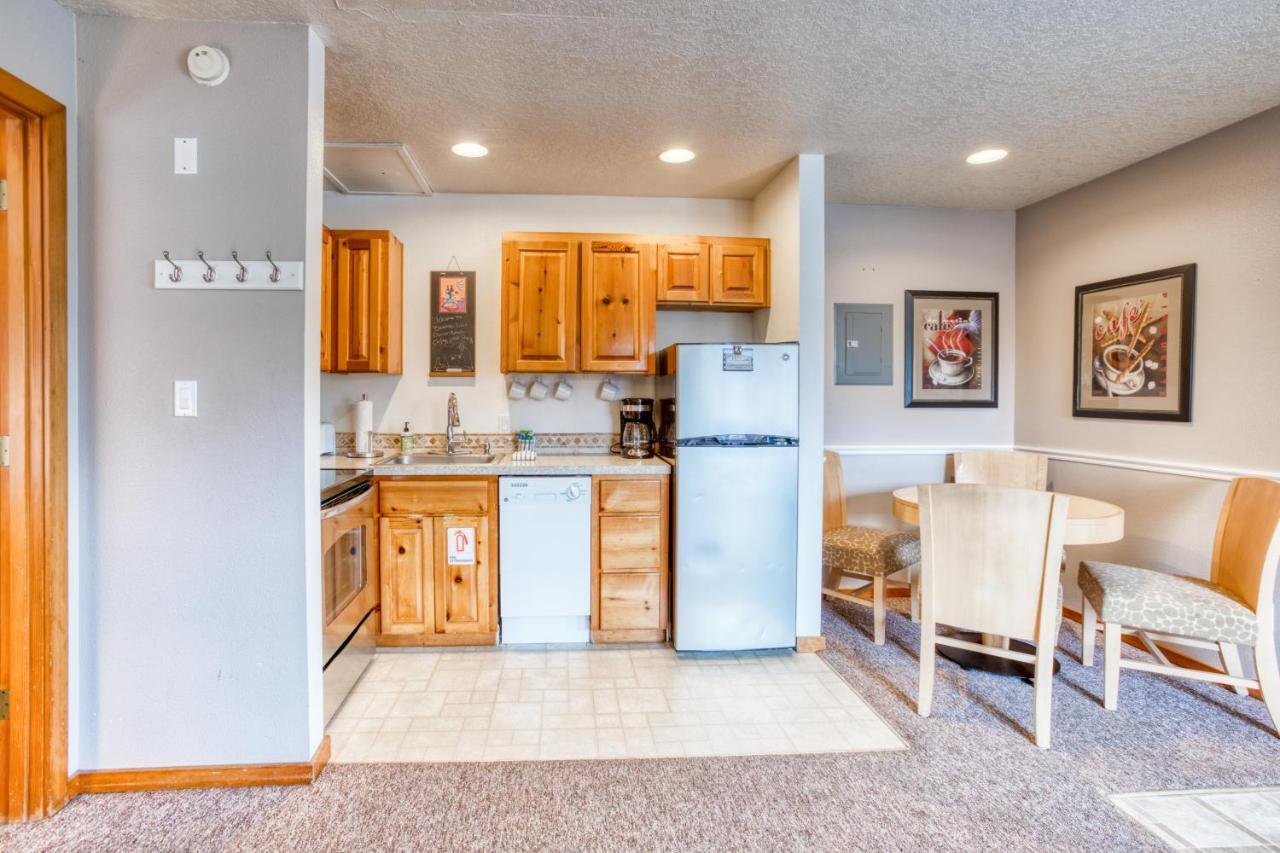 Beaches | Puffins Place Apartment